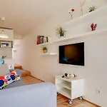 Apartament Urban Flats Park Guell *
